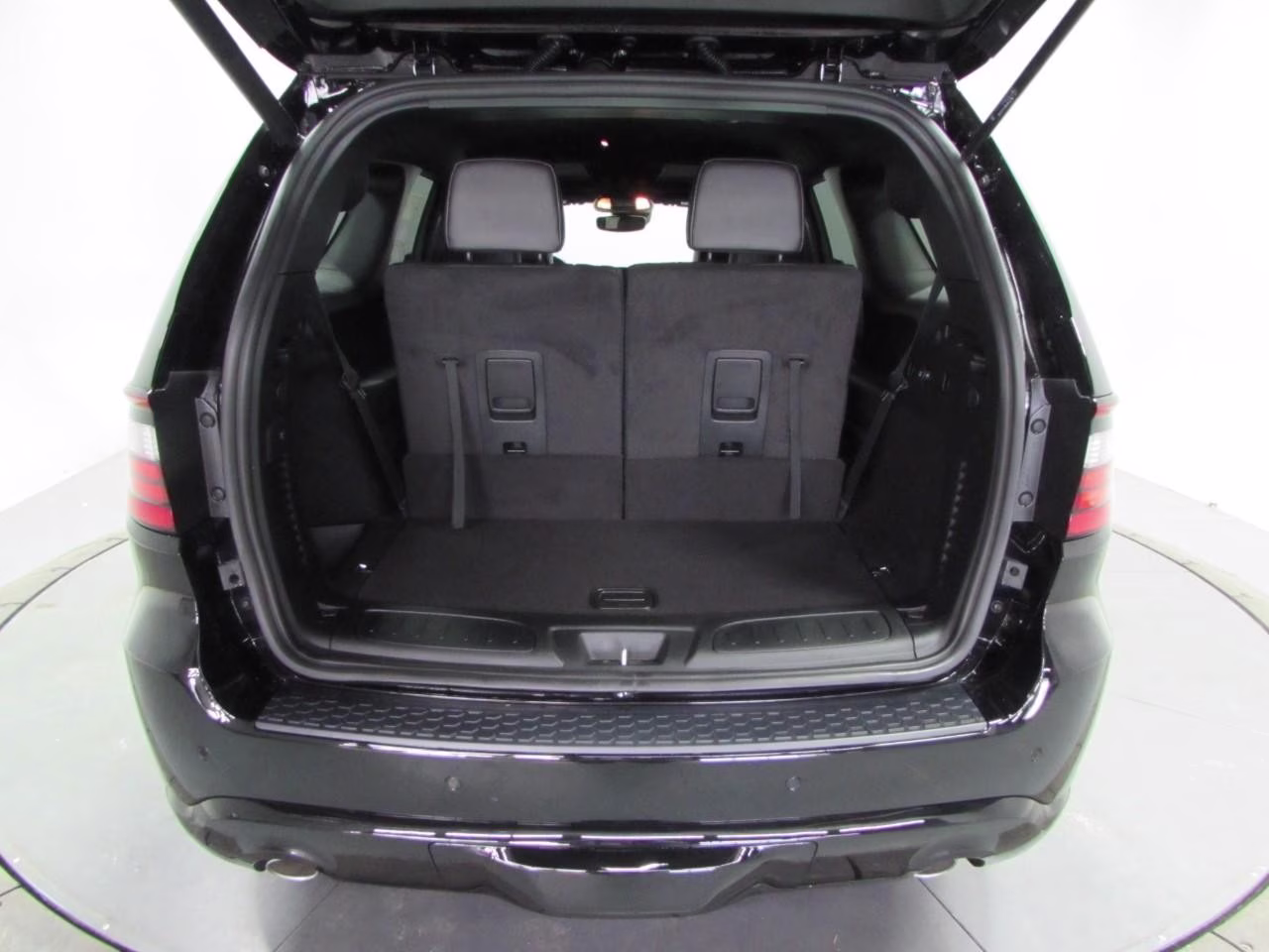 2026 DB Black Clearcoat Dodge Durango GT Plus HEMI V8 AWD SUV