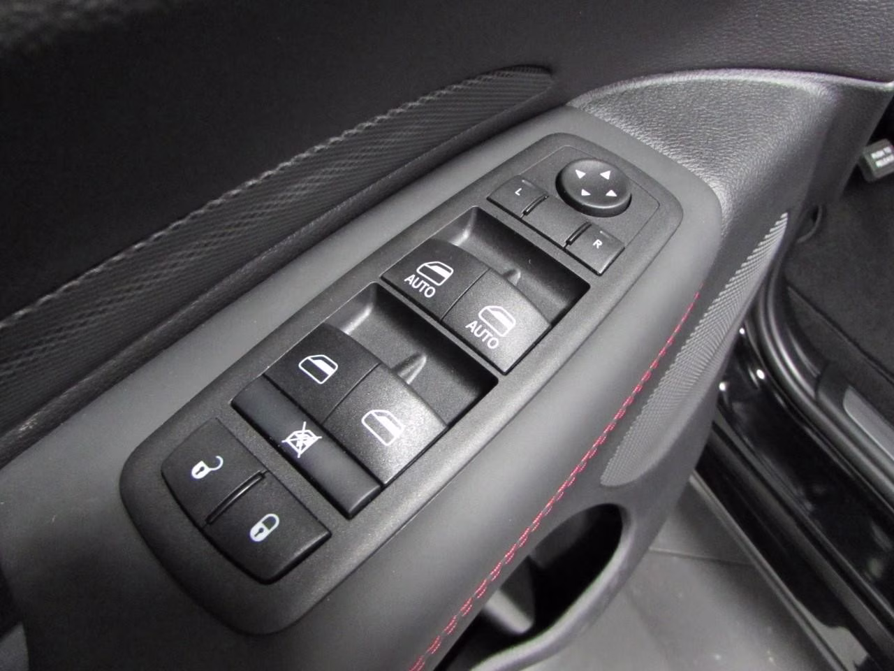2026 DB Black Clearcoat Dodge Durango GT Plus HEMI V8 AWD SUV