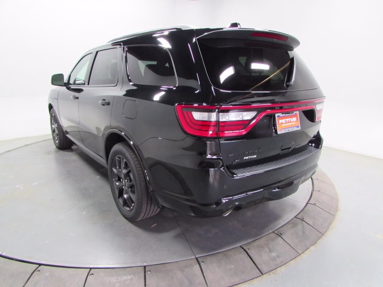 2026 DB Black Clearcoat Dodge Durango GT Plus HEMI V8 AWD SUV