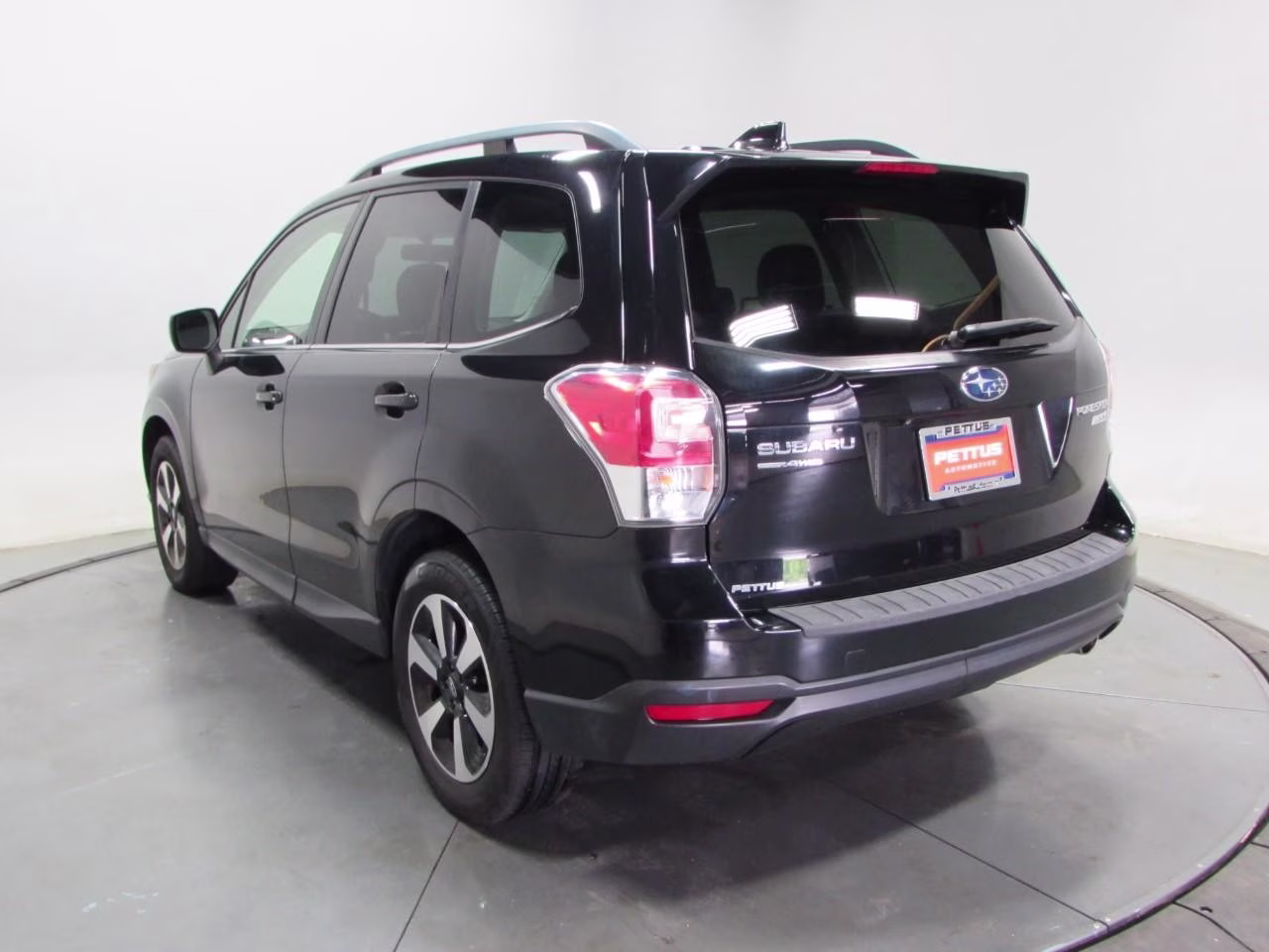 2017 Crystal Black Silica Subaru Forester 2.5i Limited AWD SUV
