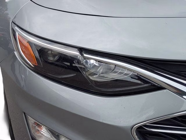 2024 Sterling Gray Metallic Chevrolet Malibu LT FWD Sedan