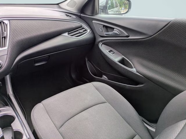 2024 Sterling Gray Metallic Chevrolet Malibu LT FWD Sedan