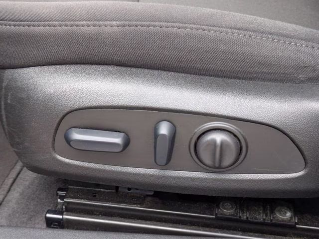 2024 Sterling Gray Metallic Chevrolet Malibu LT FWD Sedan