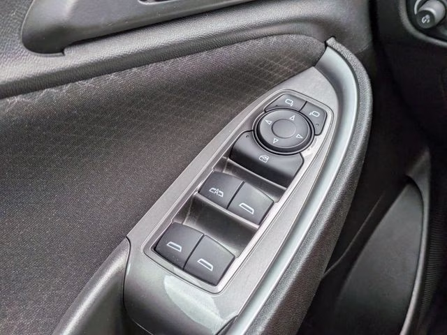 2024 Sterling Gray Metallic Chevrolet Malibu LT FWD Sedan