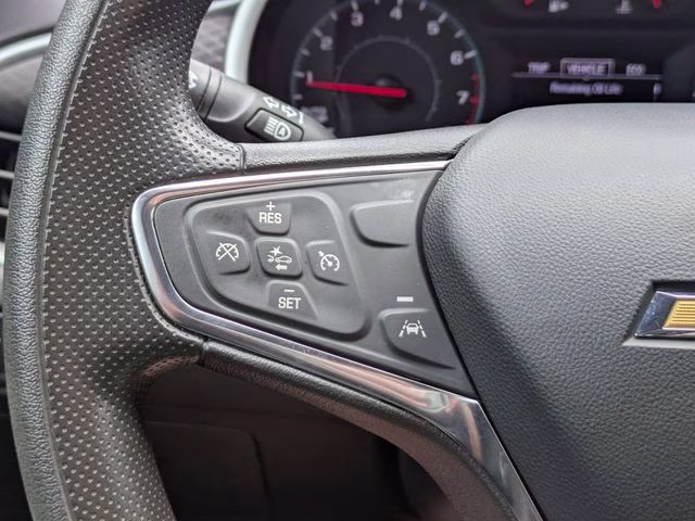 2024 Sterling Gray Metallic Chevrolet Malibu LT FWD Sedan