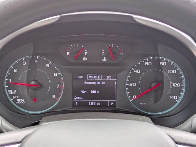 2024 Sterling Gray Metallic Chevrolet Malibu LT FWD Sedan