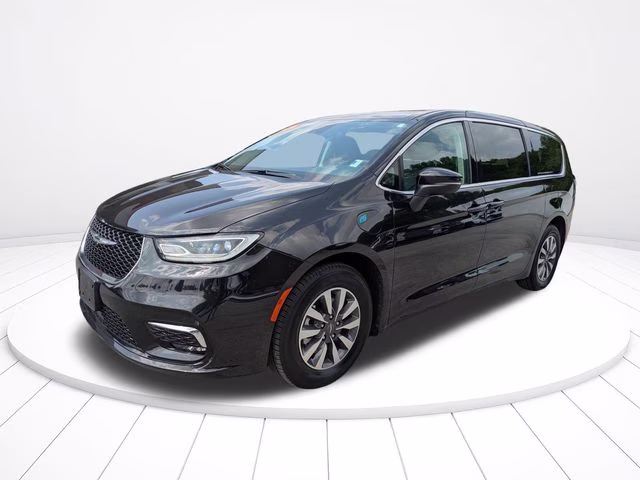 2023 Chrysler Pacifica Hybrid Touring L - Photo 8