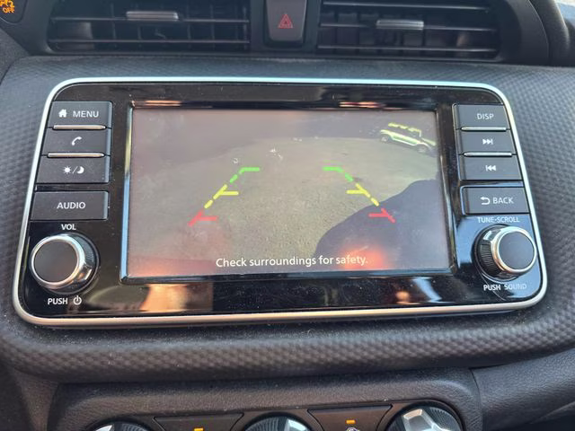 2021 Gun Metallic Nissan Kicks S FWD SUV