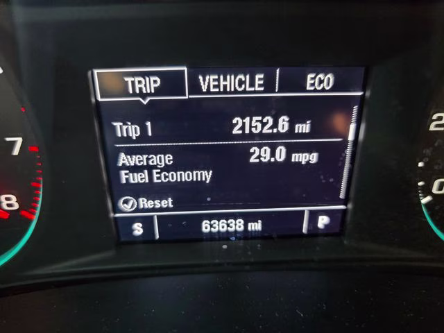 2024 Sterling Gray Metallic Chevrolet Malibu LT FWD Sedan