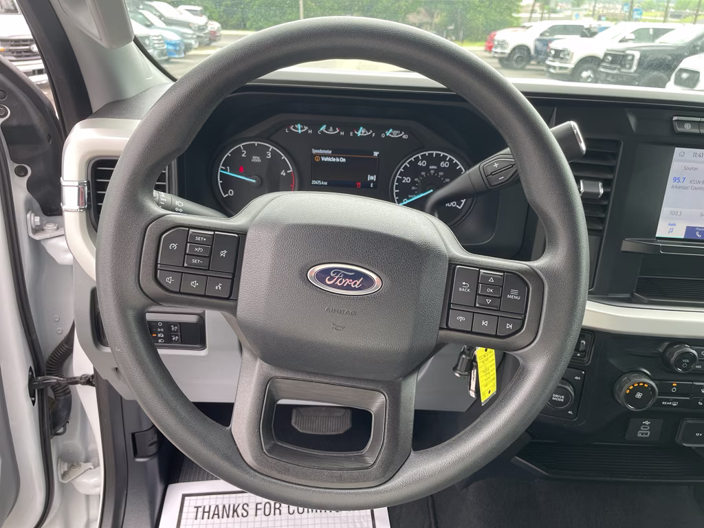 2024 OXFORD WHITE Ford Super Duty F-250 SRW XL 4X4 Truck