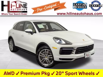 2022 Carrara White Metallic Porsche Cayenne Base AWD SUV