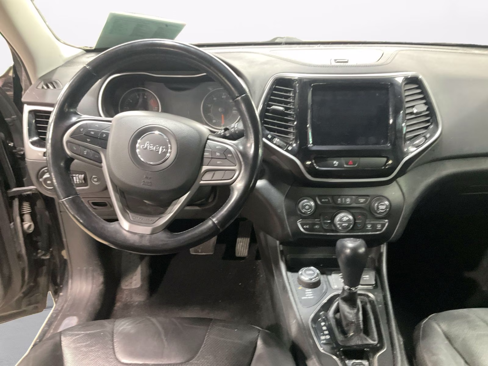 2020 Diamond Black Crystal Pearlcoat Jeep Cherokee Limited 4X4 SUV