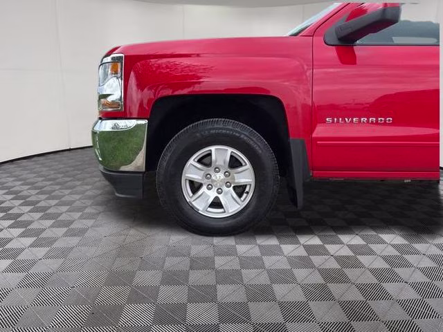 2018 Red Hot Chevrolet Silverado 1500 LT 4X4 Truck