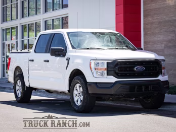 2021 Oxford White Ford F-150 XL 4X4 Truck