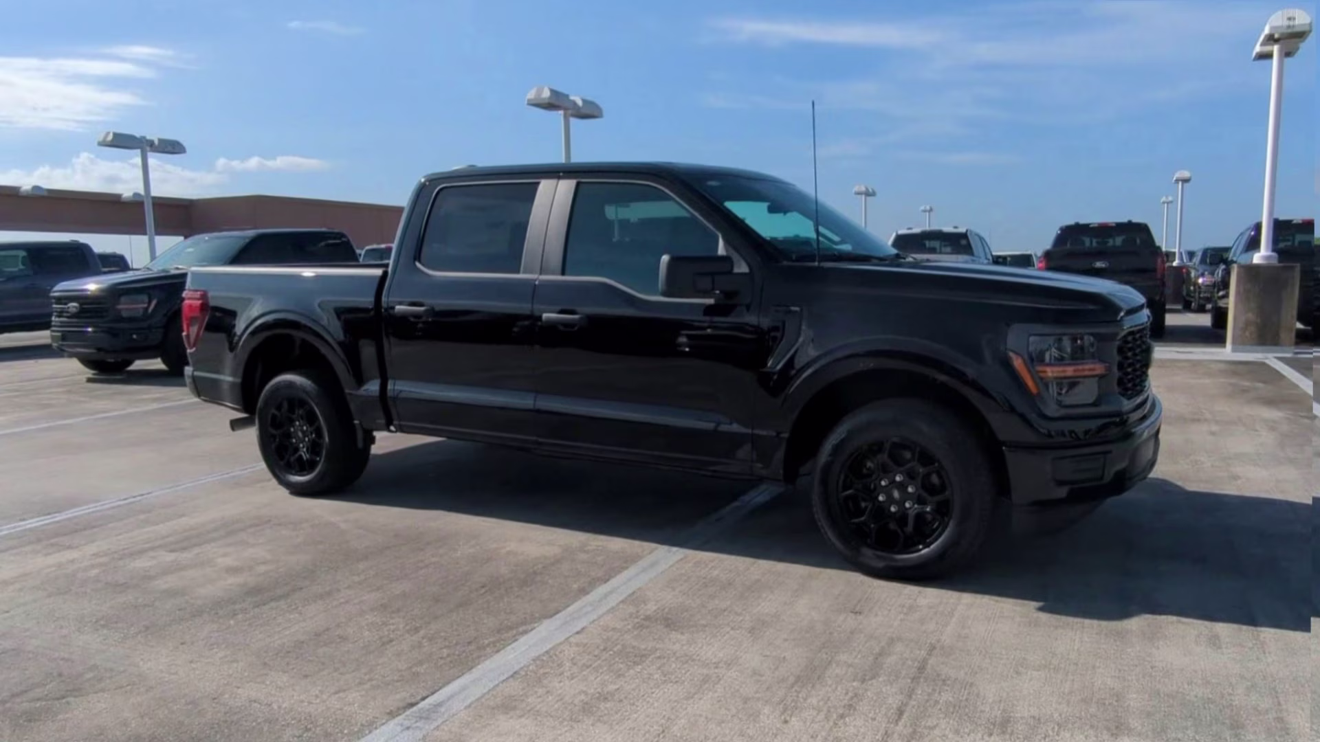 2026 Agate Black Metallic Ford F-150 STX Crew Cab Pickup RWD Truck