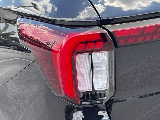 2026 Agate Black Metallic Ford Explorer Tremor 4X4 SUV