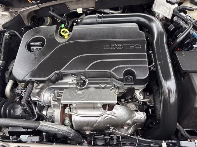 2024 Mineral Gray Metallic Chevrolet Malibu LT FWD Sedan