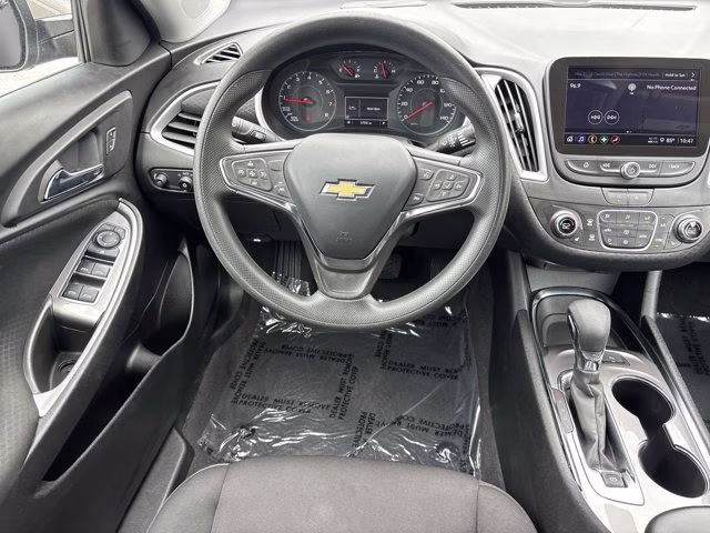 2024 Mineral Gray Metallic Chevrolet Malibu LT FWD Sedan