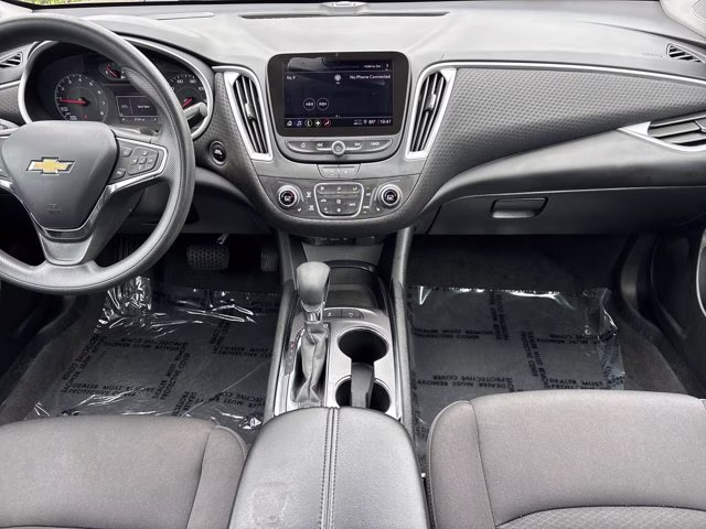 2024 Mineral Gray Metallic Chevrolet Malibu LT FWD Sedan