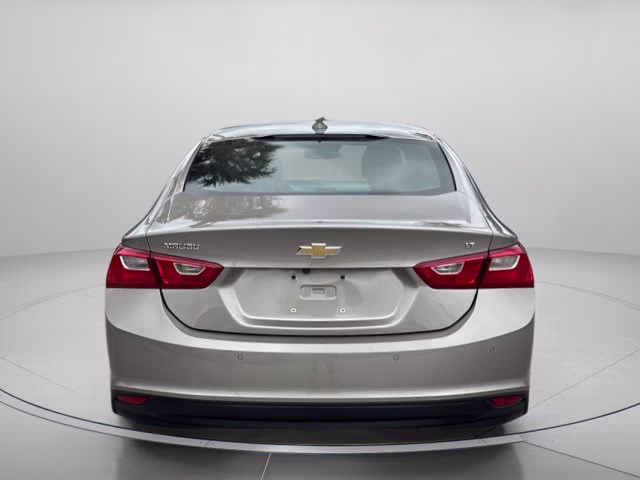 2024 Mineral Gray Metallic Chevrolet Malibu LT FWD Sedan