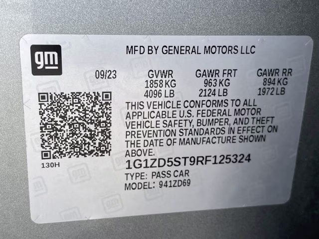 2024 Sterling Gray Metallic Chevrolet Malibu LT FWD Sedan