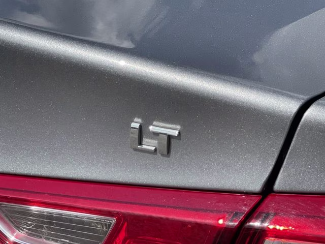 2024 Sterling Gray Metallic Chevrolet Malibu LT FWD Sedan