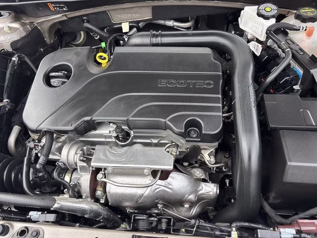 2024 Mineral Gray Metallic Chevrolet Malibu LT FWD Sedan