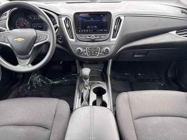 2024 Mineral Gray Metallic Chevrolet Malibu LT FWD Sedan