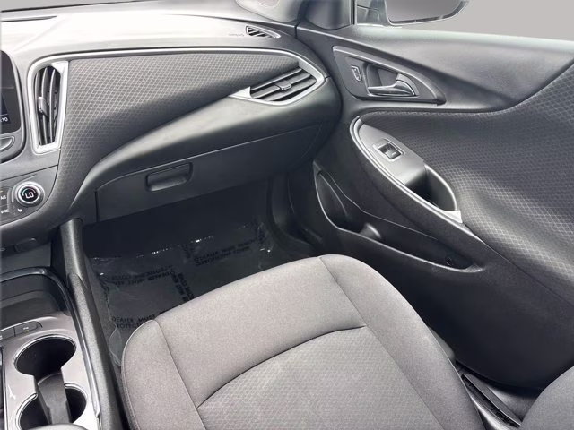 2024 Mineral Gray Metallic Chevrolet Malibu LT FWD Sedan