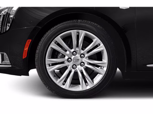 2019 Radiant Silver Metallic Cadillac XTS Luxury FWD Sedan