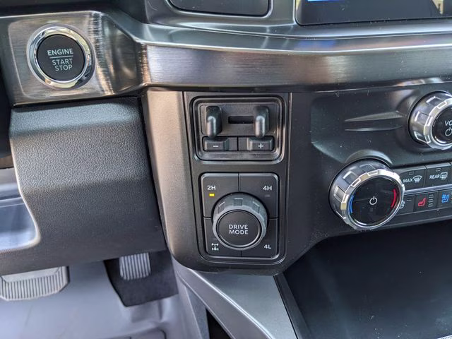 2026 Glacier Gray Metallic Tri-Coat Ford Super Duty F-250 SRW Lariat 4X4 Truck