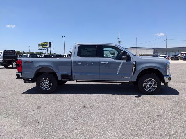 2026 Glacier Gray Metallic Tri-Coat Ford Super Duty F-250 SRW Lariat 4X4 Truck