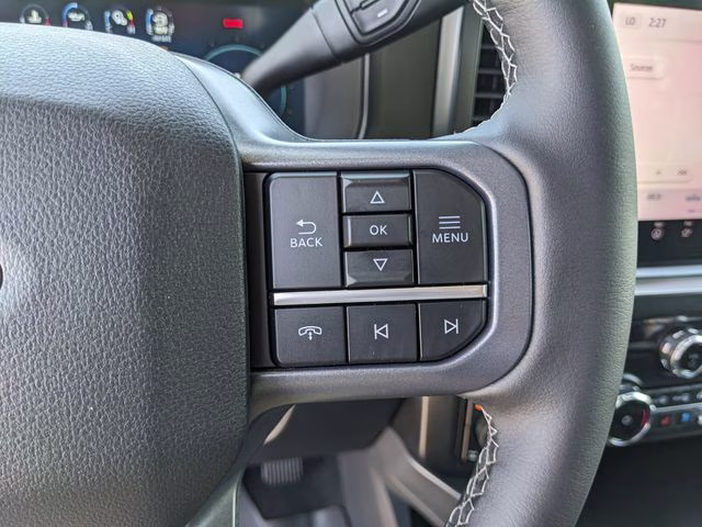 2026 Glacier Gray Metallic Tri-Coat Ford Super Duty F-250 SRW Lariat 4X4 Truck