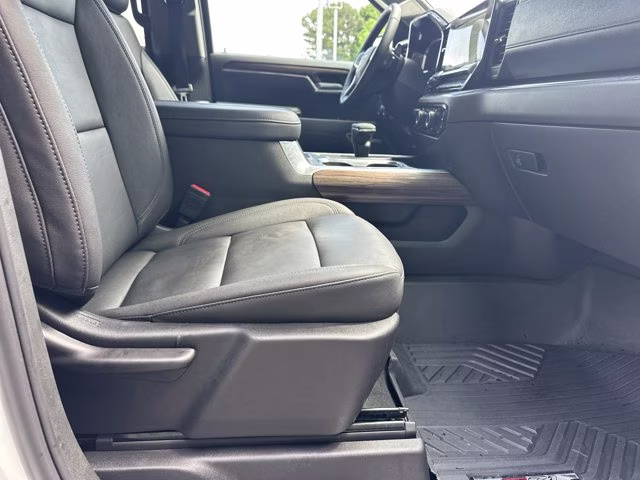2025 Summit White Chevrolet Silverado 1500 4X4 Truck