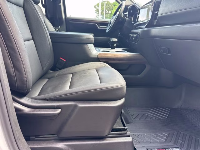 2025 Summit White Chevrolet Silverado 1500 4X4 Truck
