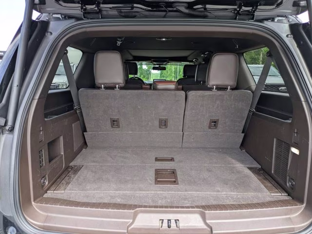 2023 Black Metallic Ford Expedition Max King Ranch 4X4 SUV