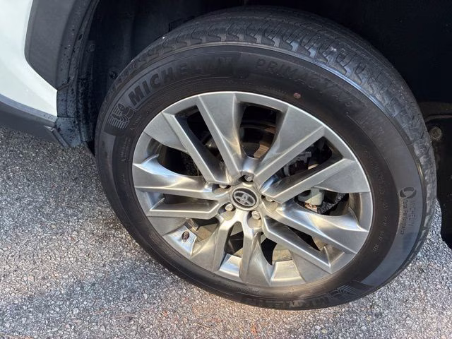 2022 Blizzard Pearl Toyota RAV4 XLE Premium FWD SUV