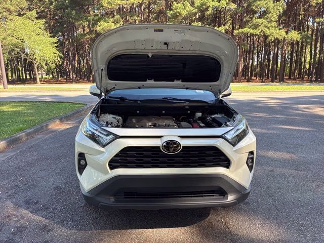 2022 Blizzard Pearl Toyota RAV4 XLE Premium FWD SUV