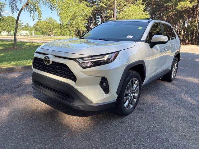 2022 Blizzard Pearl Toyota RAV4 XLE Premium FWD SUV
