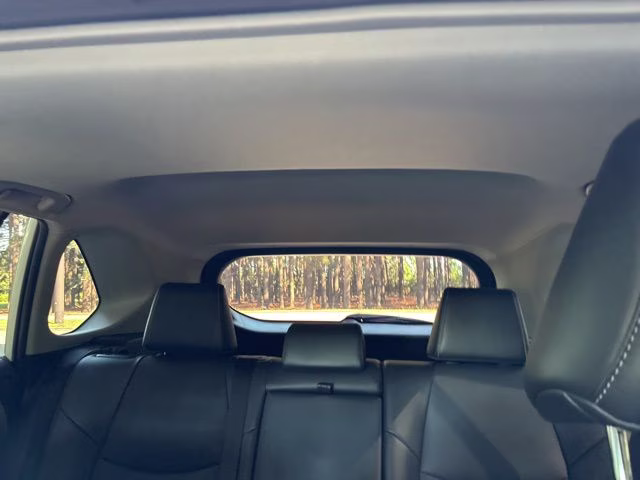 2022 Blizzard Pearl Toyota RAV4 XLE Premium FWD SUV
