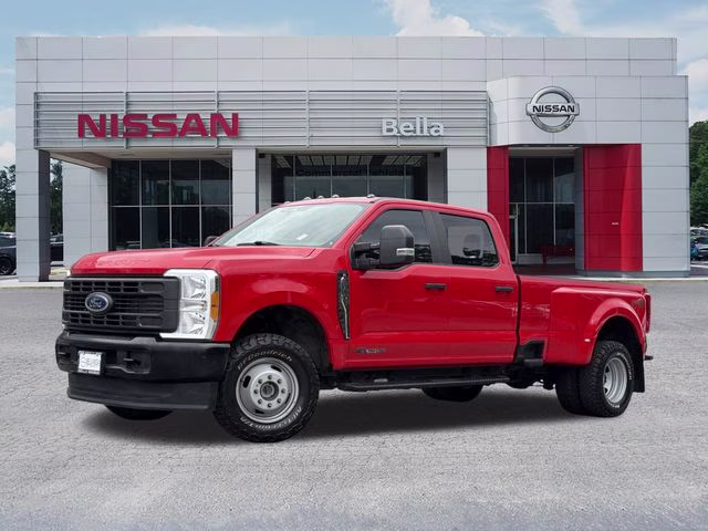 2023 Race Red Ford Super Duty F-350 DRW XL 4X4 Truck
