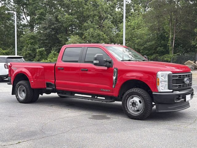 2023 Race Red Ford Super Duty F-350 DRW XL 4X4 Truck