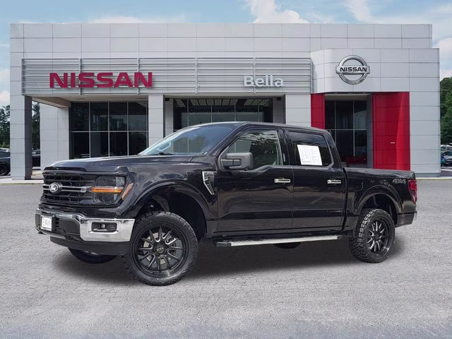 2024 Agate Black Metallic Ford F-150 XLT 4X4 Truck