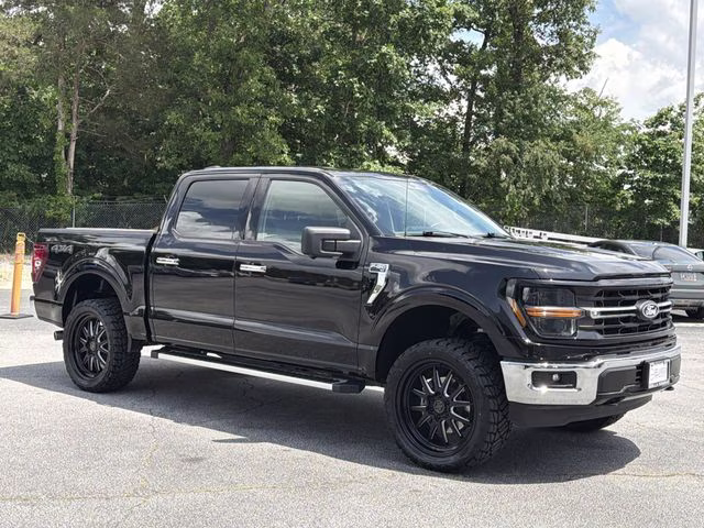 2024 Agate Black Metallic Ford F-150 XLT 4X4 Truck