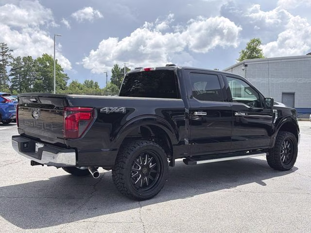 2024 Agate Black Metallic Ford F-150 XLT 4X4 Truck