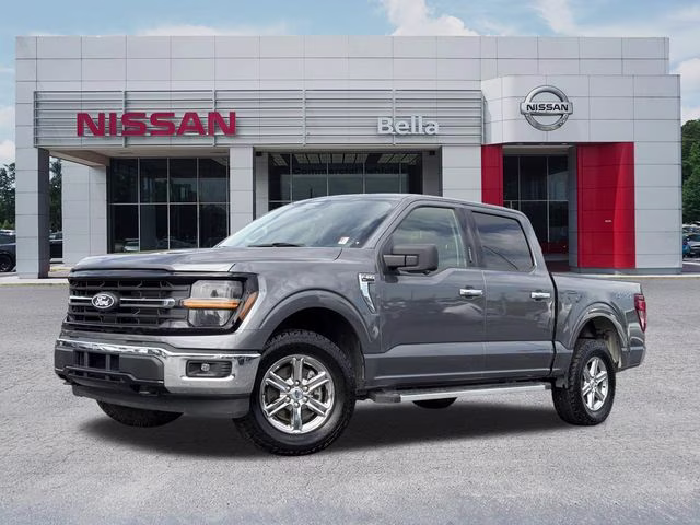 2024 Avalanche Gray Ford F-150 XLT 4X4 Truck