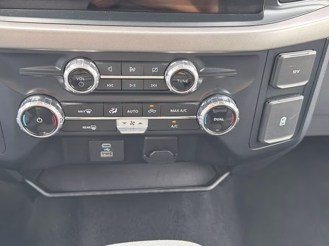 2024 Avalanche Gray Ford F-150 XLT 4X4 Truck