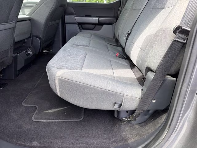 2024 Avalanche Gray Ford F-150 XLT 4X4 Truck
