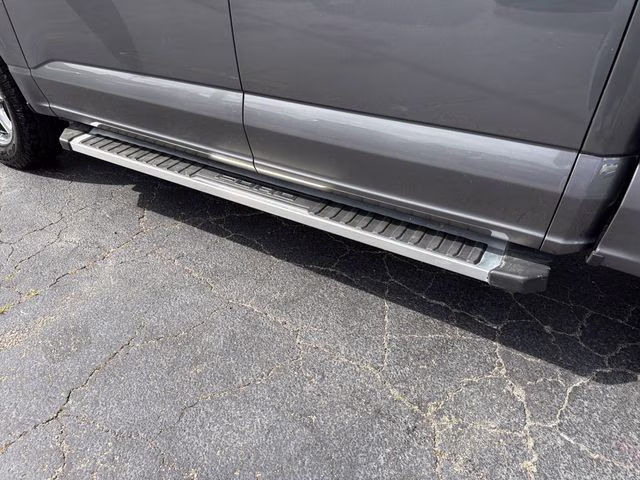 2024 Avalanche Gray Ford F-150 XLT 4X4 Truck