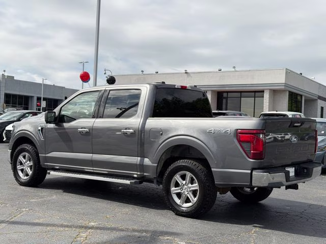 2024 Avalanche Gray Ford F-150 XLT 4X4 Truck